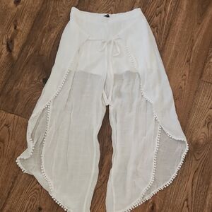 by & by Soft White Beach Resort Pants